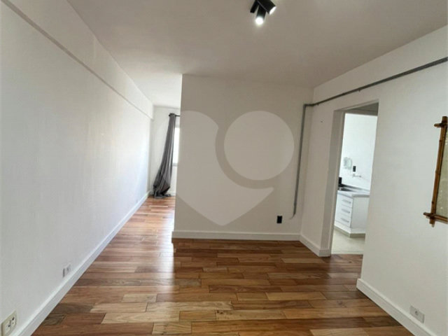 Apartamento à venda com 1 quarto em Liberdade, São Paulo, SP