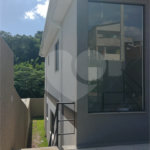Sobrado à venda com 2 quartos, sendo 1 suíte, em Jardim Maristela II, Atibaia, SP