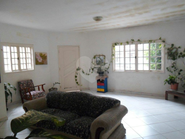Casa à venda com 3 quartos em Vila Irmãos Arnoni, São Paulo, SP