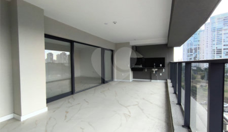 Apartamento à venda ou para alugar com 3 suítes em Água Branca, São Paulo, SP