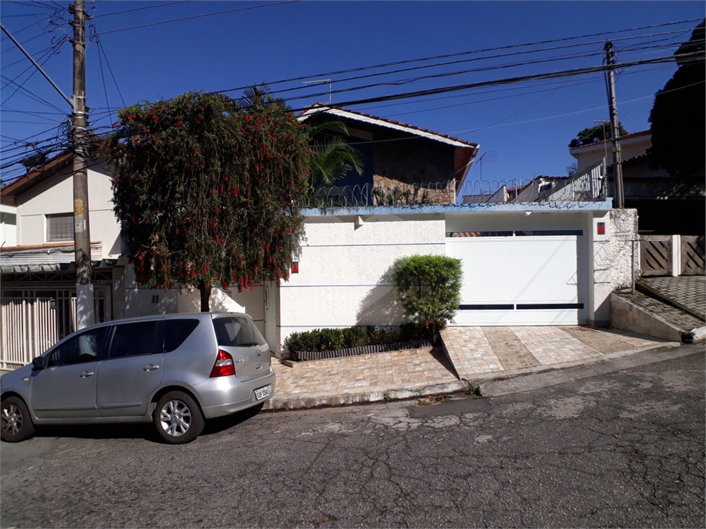 Sobrado à venda com 3 suítes em Horto Florestal, São Paulo, SP