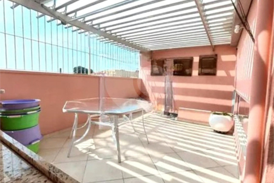 Sobrado à venda com 3 quartos, sendo 1 suíte, em Vila Pereira Barreto, São Paulo, SP
