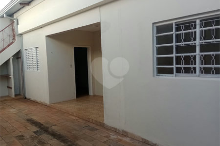 Casa à venda com 4 quartos, sendo 1 suíte, em Vila Rosa, Itapetininga, SP