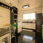 Apartamento à venda com 3 quartos, sendo 1 suíte, em Alto da Boa Vista, São Paulo, SP