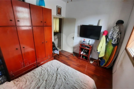 Sobrado à venda com 6 quartos, sendo 2 suítes, em Santana, São Paulo, SP