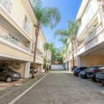 Casa à venda com 4 suítes no condomínio Ville Bosqueé, São Paulo - SP