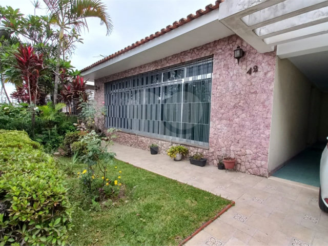 Casa Térrea à venda com 3 quartos, sendo 1 suíte,  em Tucuruvi, São Paulo, SP