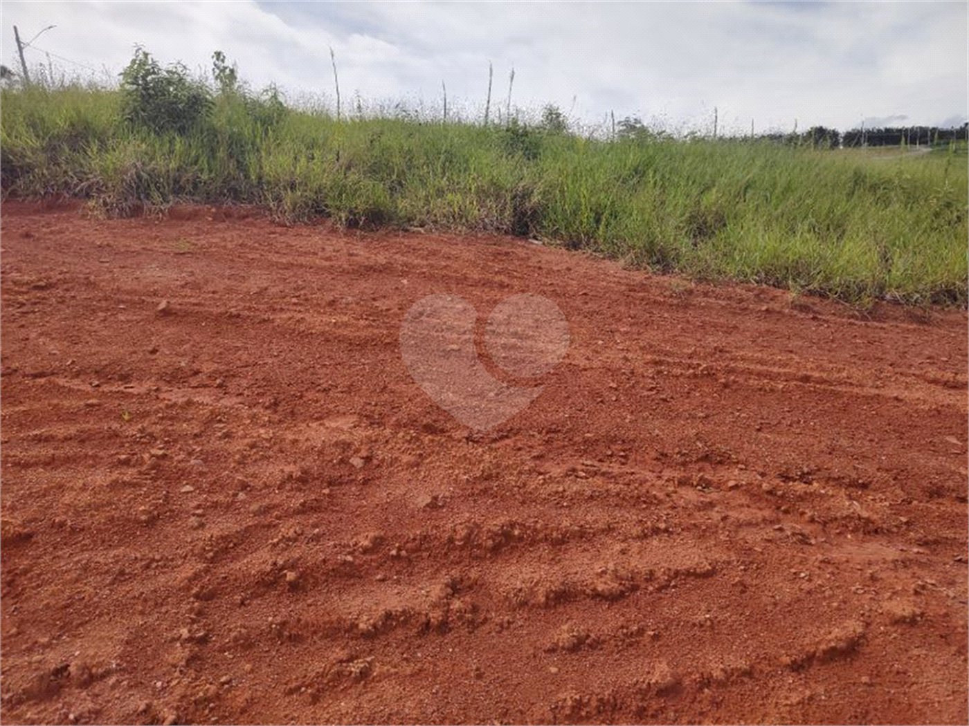 Terreno à venda no Condominio Elementum em Atibaia