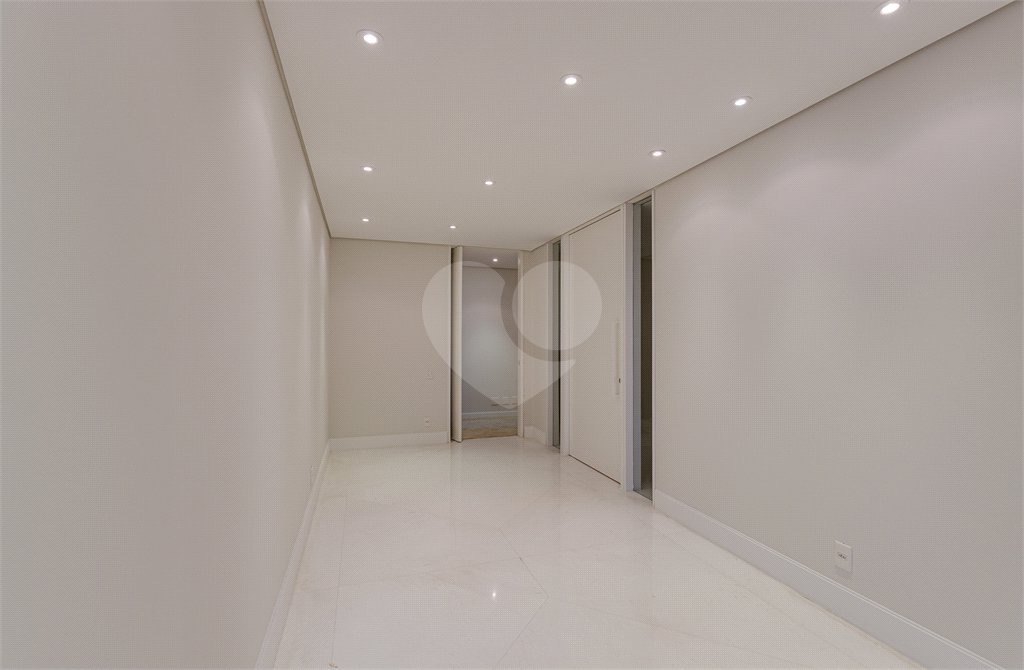 Apartamento à venda ou para alugar com 4 suítes em Alto da Boa Vista, São Paulo, SP