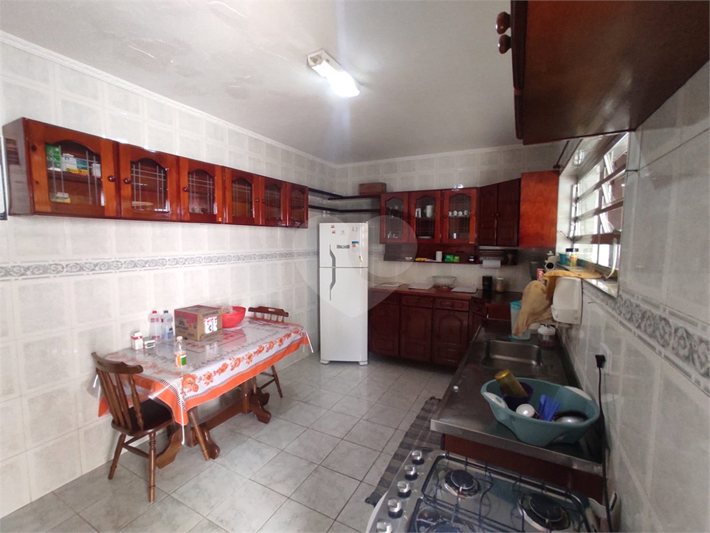 Casa à venda com 4 quartos, sendo 1 suíte, em Vila Galvão, Guarulhos, SP