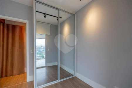 Apartamento à venda com 2 quartos, sendo 1 suíte, em Vila Gertrudes, São Paulo, SP