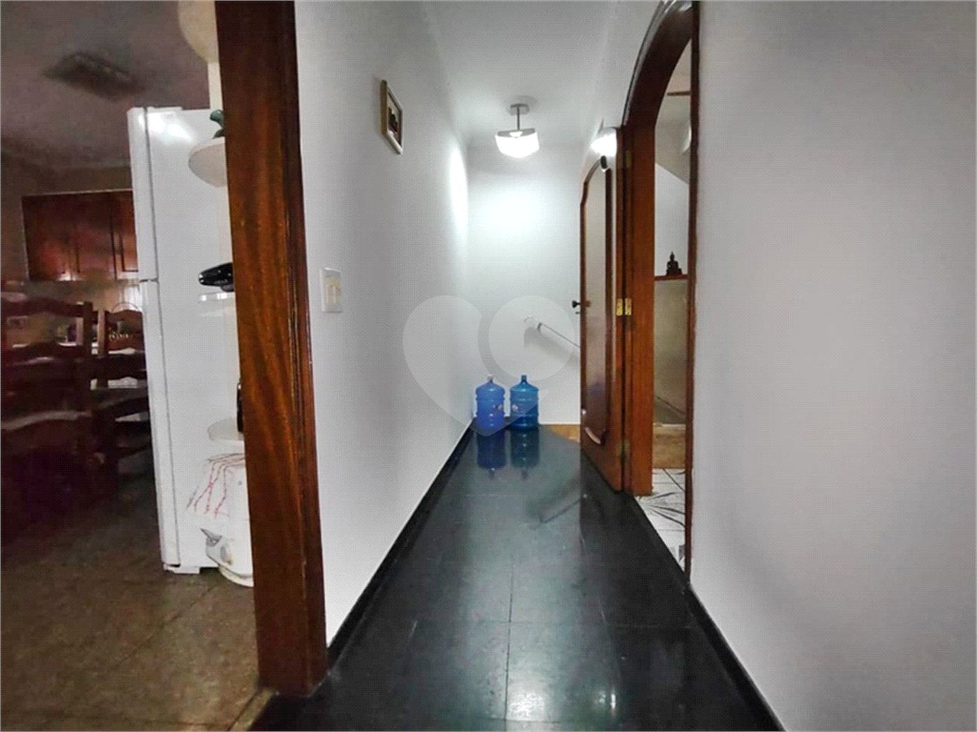 Casa à venda com 3 quartos, sendo 1 suíte, no condomínio Vila Paiva, São Paulo - SP