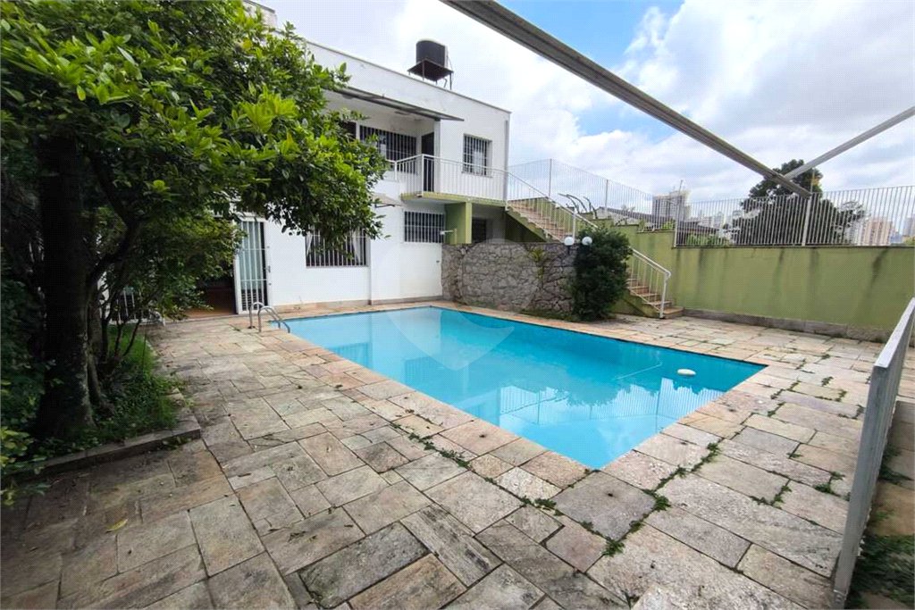 Casa à venda com 5 quartos, sendo 3 suítes,  em Brooklin Paulista, São Paulo, SP