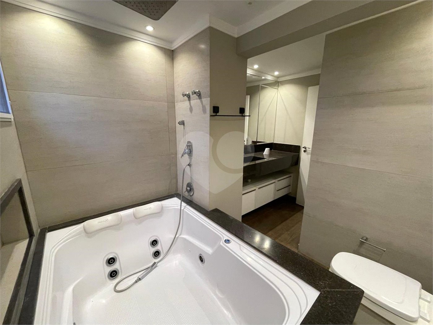 Apartamento à venda com 3 suítes em Ipiranga, São Paulo, SP