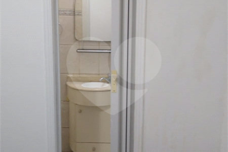 Sobrado à venda com 4 quartos, sendo 3 suítes, em Cidade Mãe do Céu, São Paulo, SP