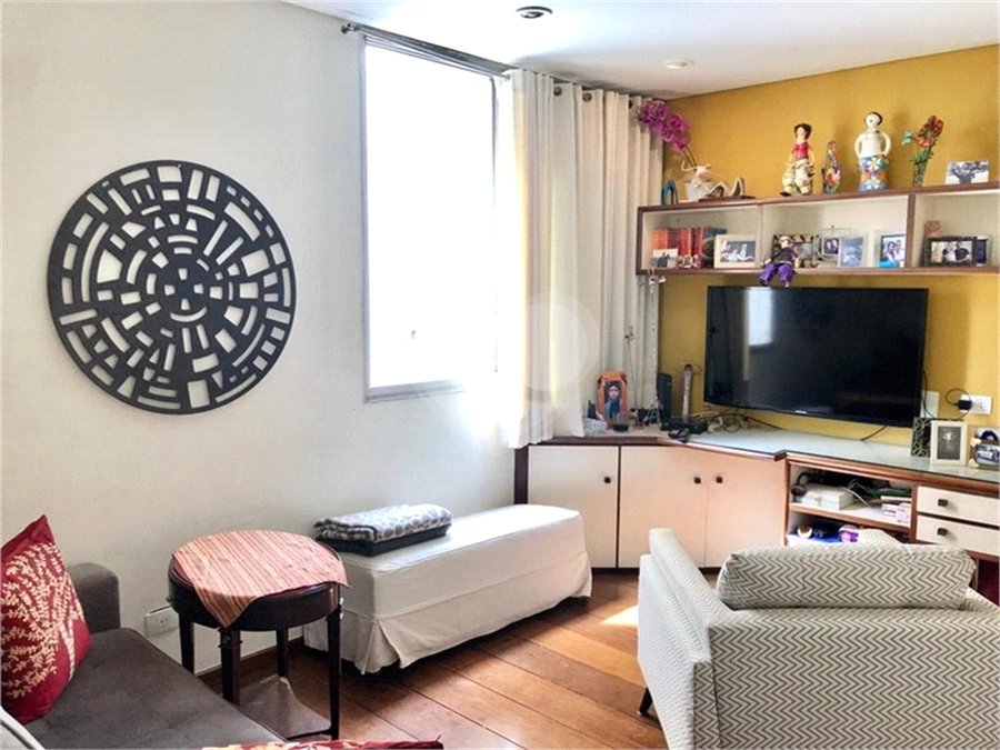 Apartamento para alugar com 3 quartos, sendo 1 suíte,  em Jardim Paulista, São Paulo, SP