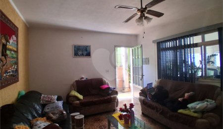 Sobrado à venda com 3 quartos em Vila Amélia, São Paulo, SP