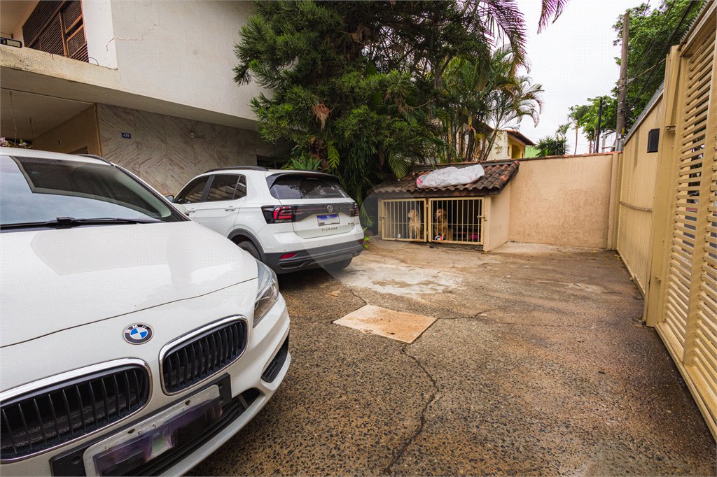 Casa à venda com 5 quartos, sendo 1 suíte, em Vila Rosália, Guarulhos, SP