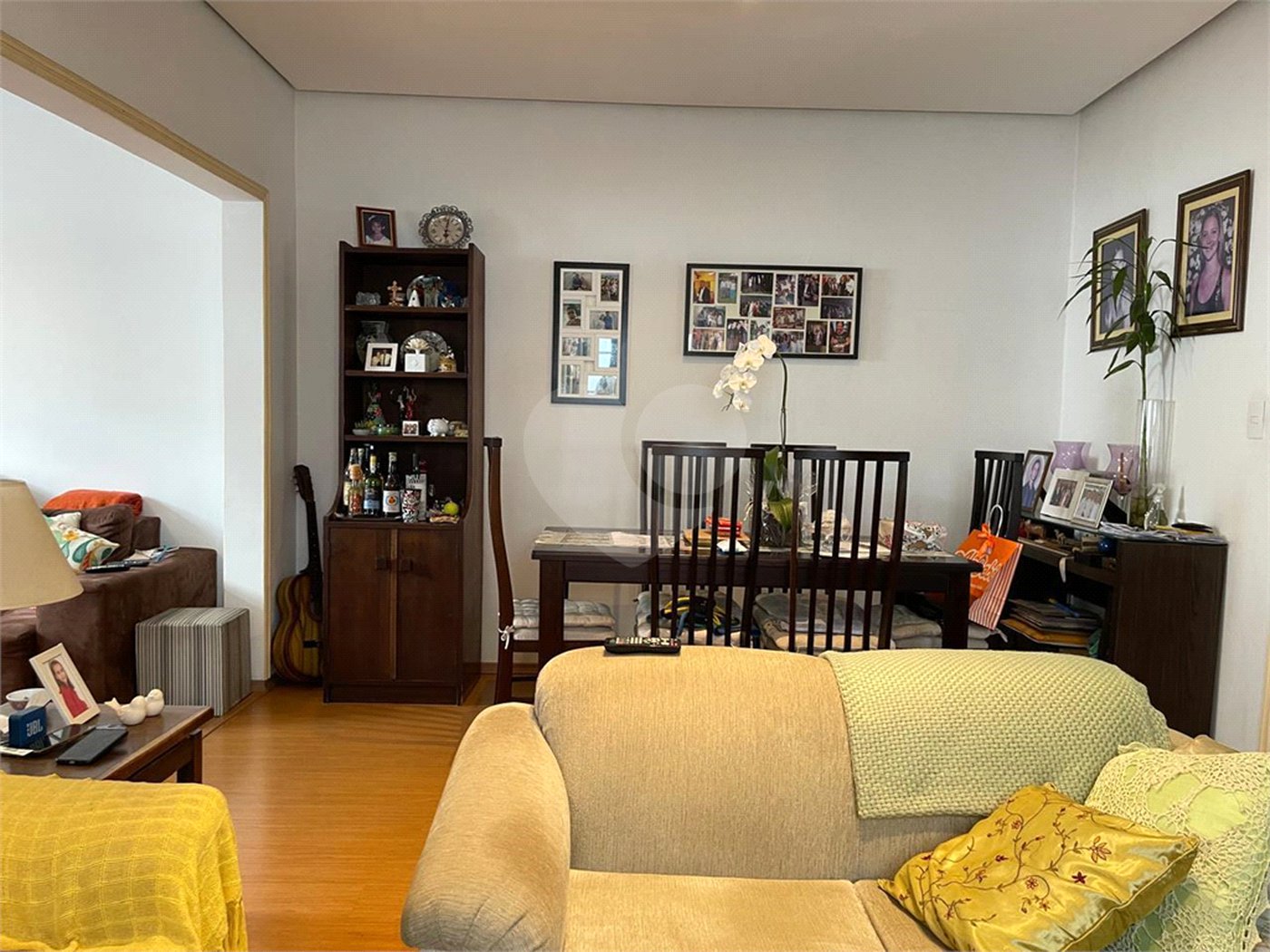 Casa Térrea à venda com 2 quartos, sendo 1 suíte, em Chora Menino, São Paulo, SP