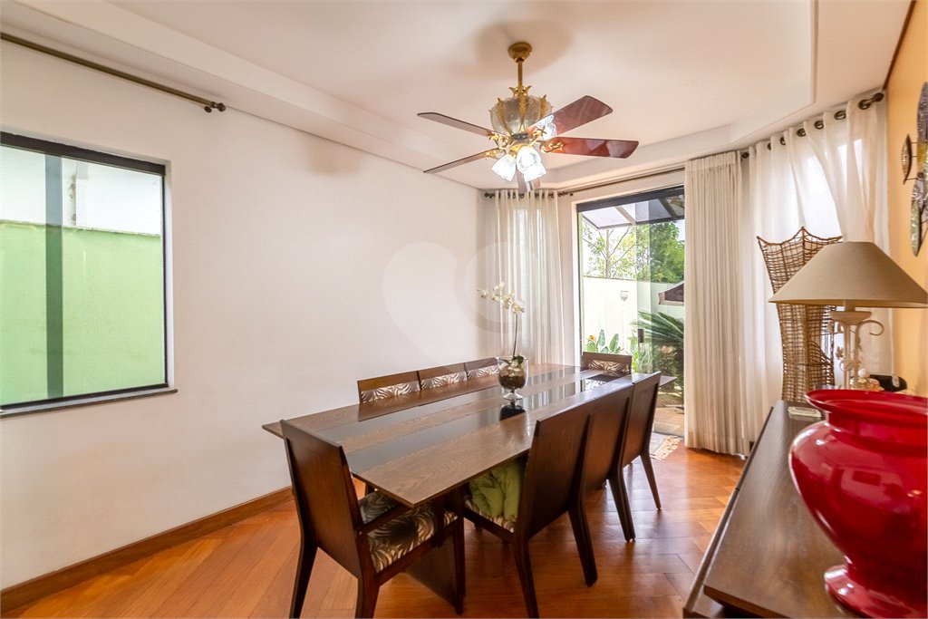 Casa à venda com 4 quartos, sendo 2 suítes, em Brooklin Paulista, São Paulo, SP
