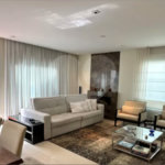 Casa à venda com 4 quartos, sendo 3 suítes,  no condomínio Vila das Flores, São Paulo - SP