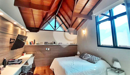 Casa à venda com 5 quartos, sendo 2 suítes,  no condomínio Florada da Serra, São Paulo - SP