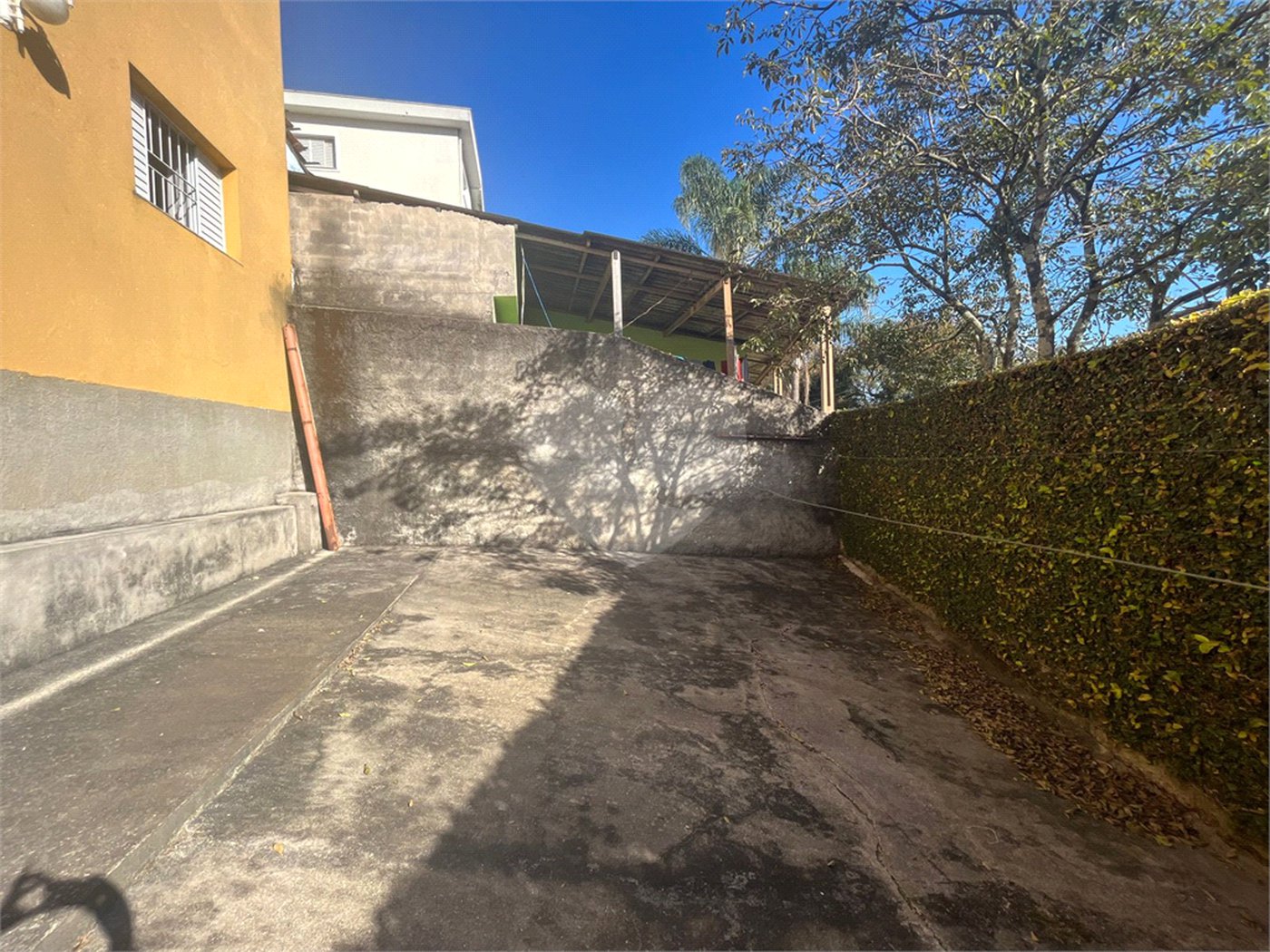 Sobrado à venda com 7 quartos, sendo 1 suíte, em Tremembé, São Paulo, SP
