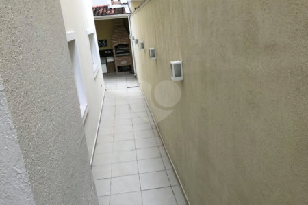Casa à venda com 2 suítes no condomínio Vilagio Viccino, São Paulo - SP