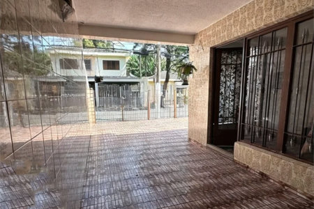 Casa Térrea à venda com 4 quartos em Vila Vitório Mazzei, São Paulo, SP
