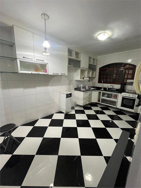 Sobrado à venda com 2 quartos, sendo 1 suíte, em Vila Ré, São Paulo, SP