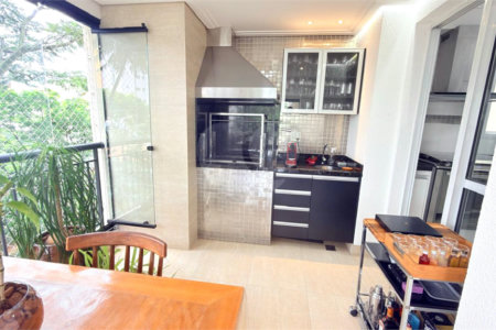 Apartamento à venda com 3 suítes em Santa Teresinha, São Paulo, SP