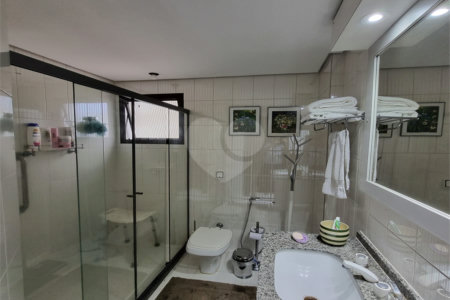 Apartamento à venda com 3 quartos, sendo 1 suíte, em Santana, São Paulo, SP