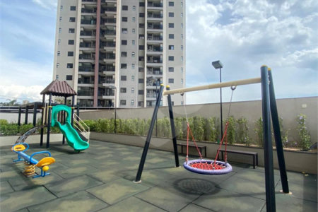 Apartamento à venda com 3 quartos, sendo 1 suíte,  em Vila Santana, Araraquara, SP