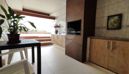 Sobrado à venda com 2 quartos em Jardim Emília, Sorocaba, SP