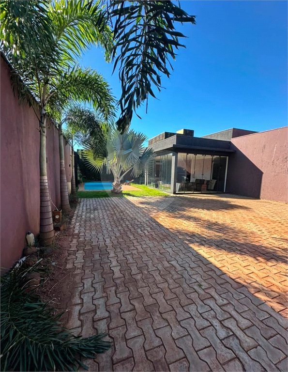 Casa à venda com 4 quartos, sendo 2 suítes, em Residencial Ponta Porã II, Ponta Porã, MS