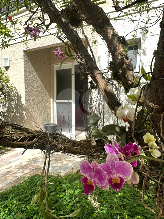 Casa à venda com 3 quartos, sendo 2 suítes, no condomínio Townhouse Village Morumbi, São Paulo - SP