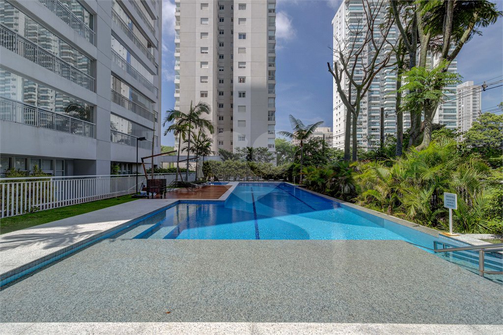 Apartamento à venda com 4 quartos, sendo 3 suítes, em Alto da Boa Vista, São Paulo, SP