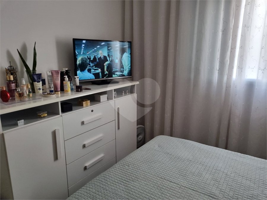 Apartamento à venda com 2 quartos em Jardim Maria Trindade, São Roque, SP