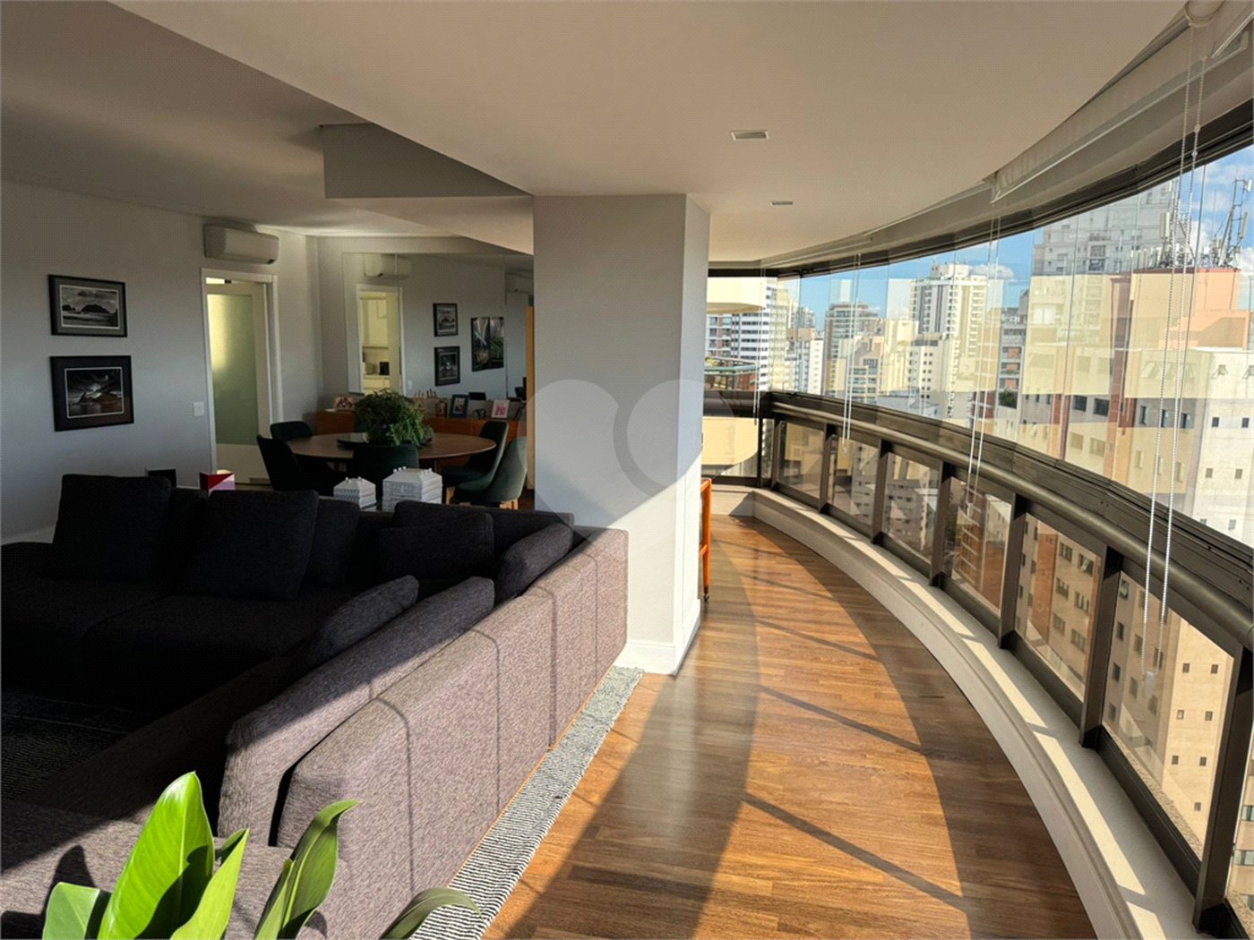 Apartamento à venda com 4 suítes em Paraíso, São Paulo, SP