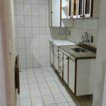 Apartamento com 2 dormitórios.
