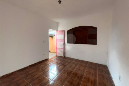 Casa à venda com 3 quartos em Vila Barão, Sorocaba, SP