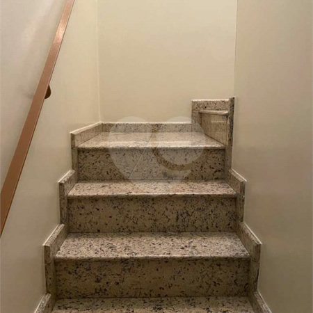 Sobrado à venda com 3 quartos, sendo 1 suíte, em Vila Sônia, São Paulo, SP