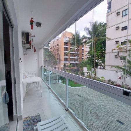 Apartamento Residencial à venda, Jardim Três Marias, Guarujá - AP1018.