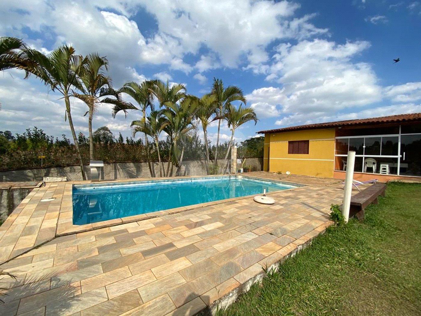 Chácara à venda com 3 quartos, sendo 1 suíte, em Jardim Buru, Salto, SP