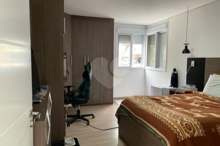 Casa à venda com 4 suítes em Suru, Santana de Parnaíba, SP