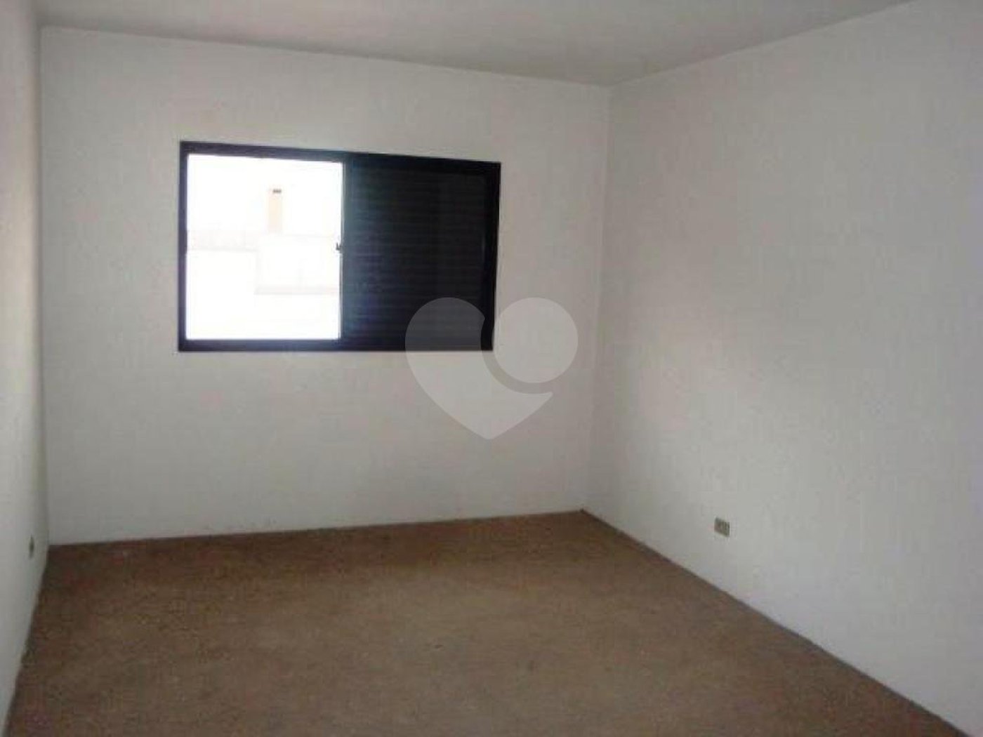 Sobrado à venda com 3 quartos, sendo 1 suíte, em Vila Constança, São Paulo, SP