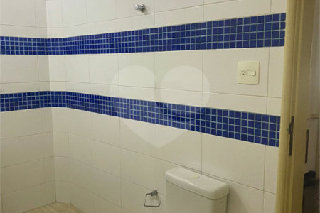 Apartamento à venda com 3 quartos, sendo 1 suíte,  em República, São Paulo, SP