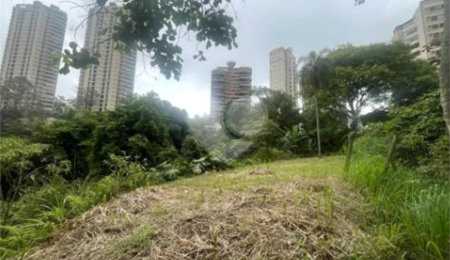 Terreno à venda em Paraíso do Morumbi, São Paulo, SP