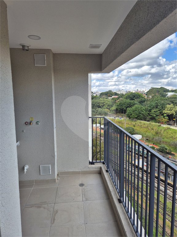 Apartamento à venda com 3 quartos, sendo 1 suíte, em Vila Anastácio, São Paulo, SP