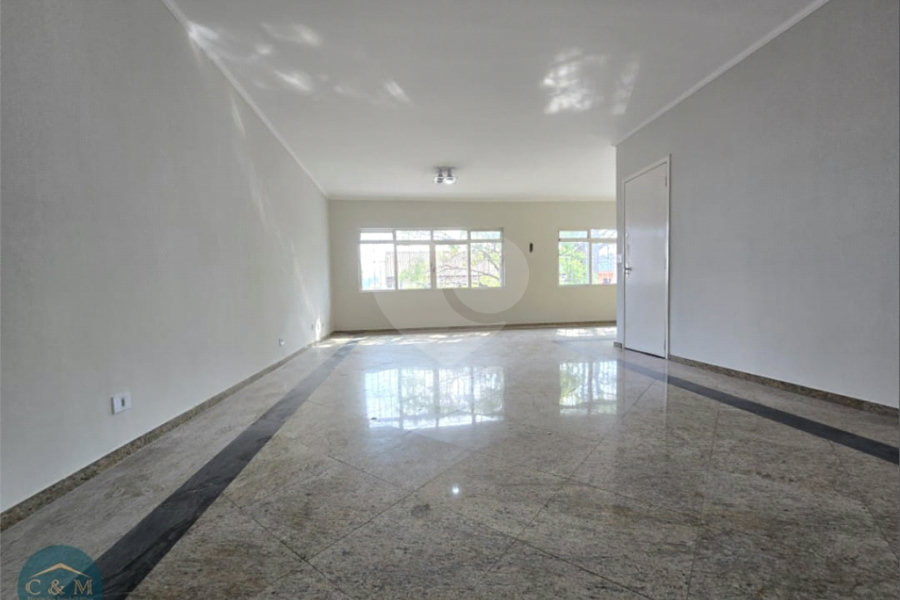 Casa à venda com 3 quartos, sendo 1 suíte, em Tremembé, São Paulo, SP